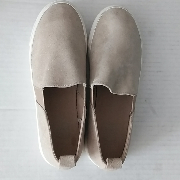 Gap Size 8.5 Slip On Loafers Shoes Sneakers Canvas - Picture 2 of 4